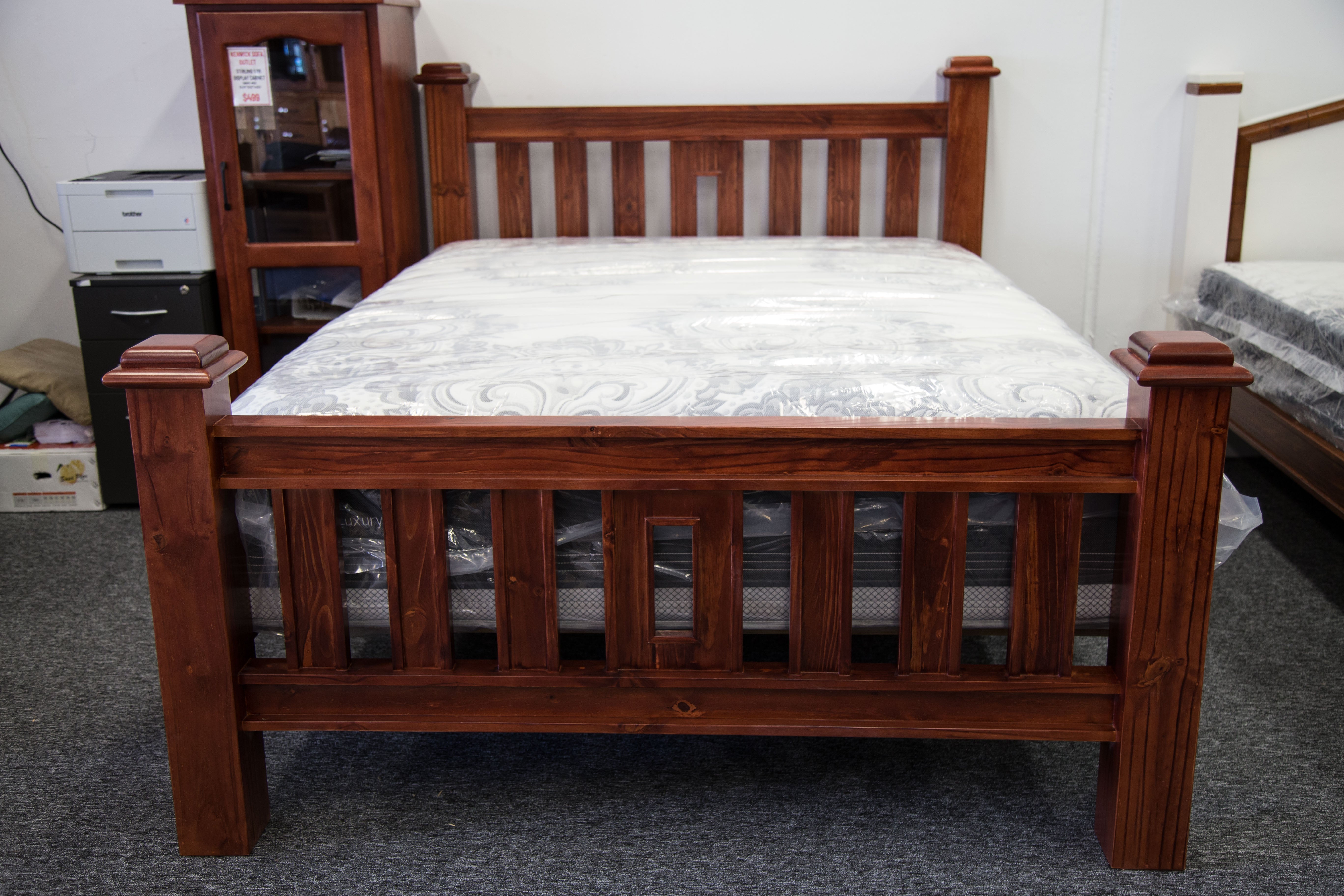 Donnelly Double Size Bed Kenwick Sofa Outlet